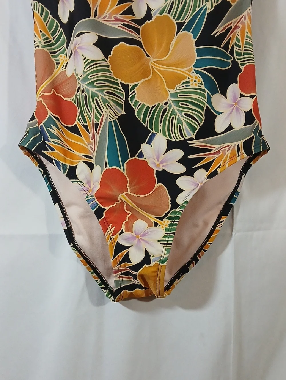 Hurley Womens XS One Piece UPF 50+ 4-Way Stretch Swimsuit Black Floral Beach